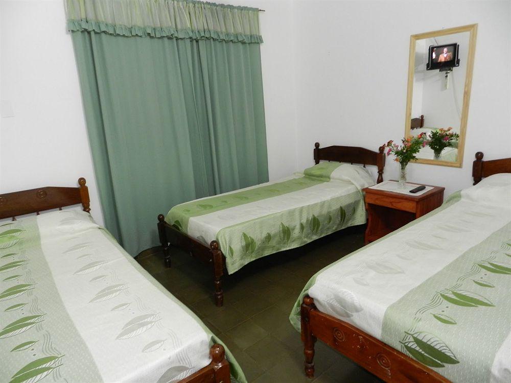 Hotel Colon Posadas