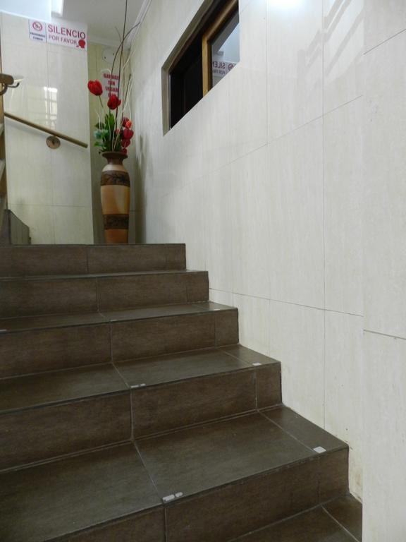Colon Hotel 2*